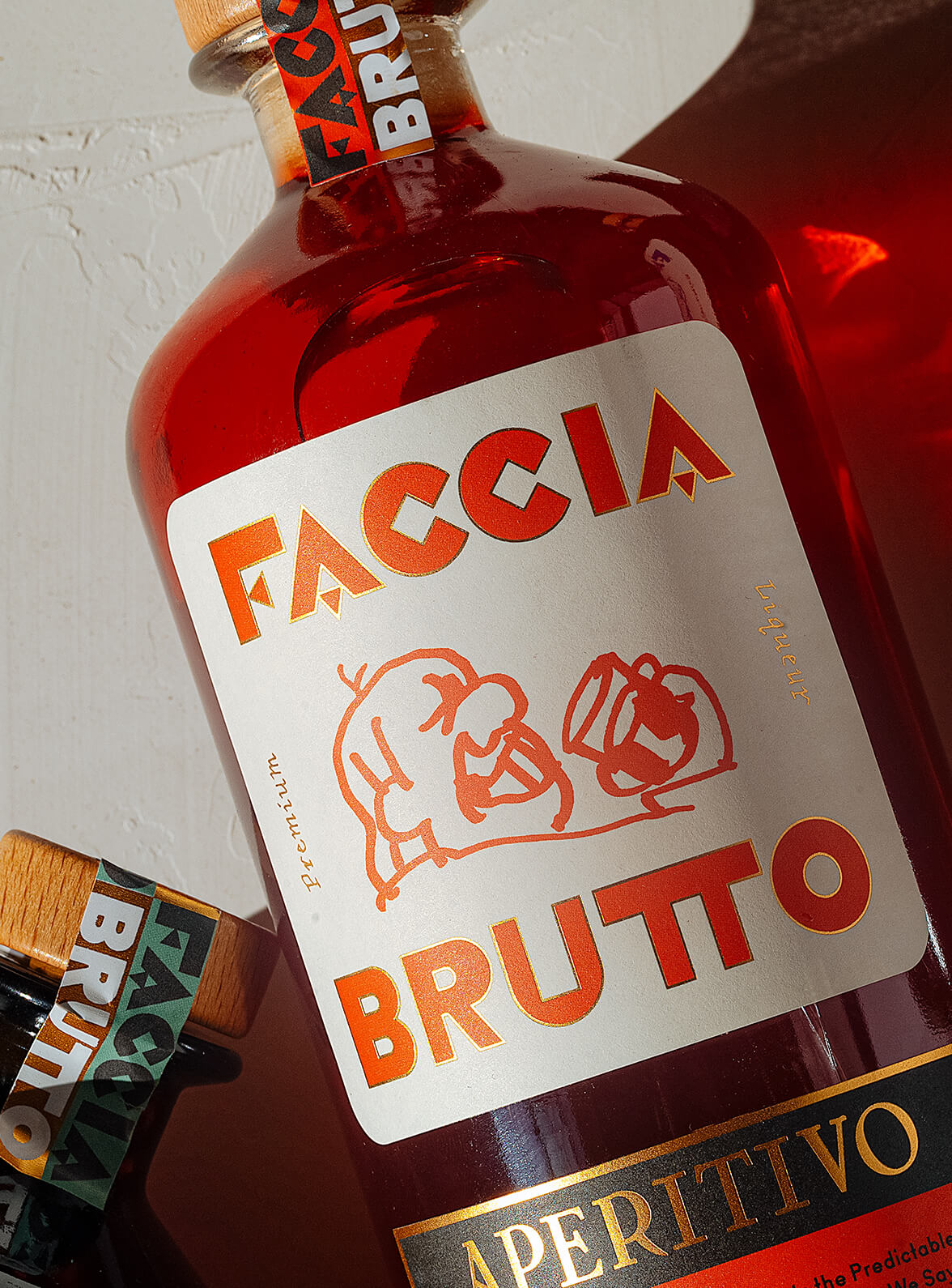 Close up of Faccia Brutto aperitivo label